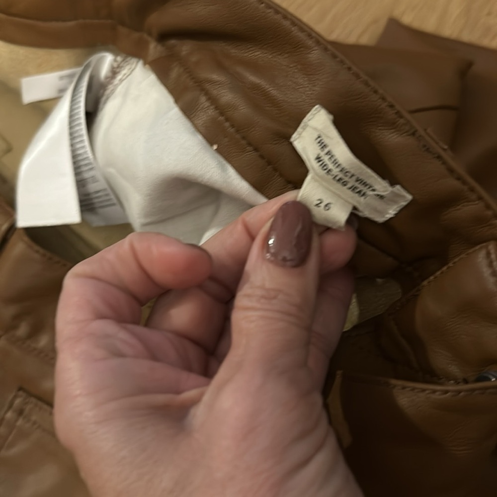 - Madewell Faux Leather Vintage wide Leg - Picture 5 of 10